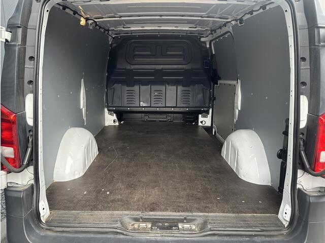 Mercedes-Benz VITO 114 CDI Lang / Trekhaak / Camera / Navi