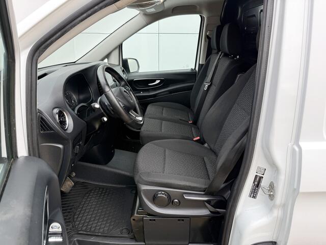 Mercedes-Benz VITO 114 1.9 CDI Automaat L2H1 Adaptieve Cruise Control Climate Control Trekhaak Carplay Camera Dakrails