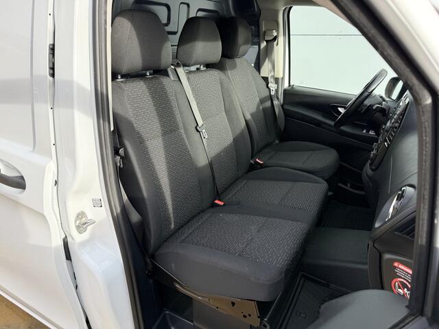 Mercedes-Benz VITO 114 1.9 CDI Automaat L2H1 Adaptieve Cruise Control Climate Control Trekhaak Carplay Camera Dakrails