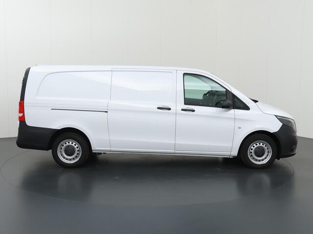 Mercedes-Benz VITO 111 CDI | L3 XL | NAVIGATIE | PARKEERCAMERA | CRUISE CONTROL | TREKHAAK | 2-ZITS | DEALER ONDEHROUDEN