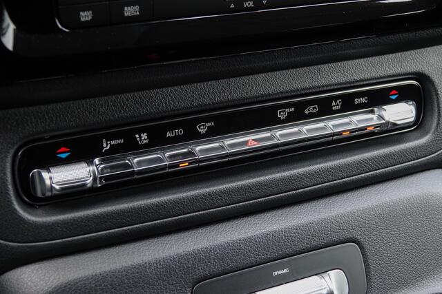 Mercedes-Benz VITO 119Cdi 190Pk 9G-Tronic Aut. | Dubbele Cabine | Mixto Select Sport | Lang | 360° Camera | 2xSchuifdeur | 20'' | Obsidian Black