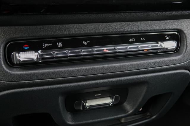 Mercedes-Benz VITO 116Cdi 163Pk 9G-Tronic Aut. | Pro | Extra Lang | Achteruitrijcamera | 2xSchuifdeur | Leder | Trekhaak | Treeplanken | 20''