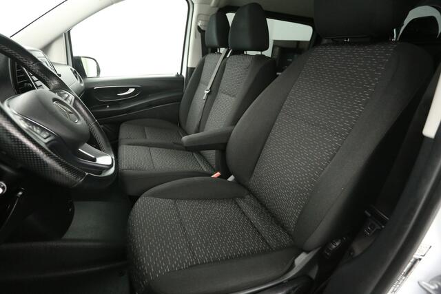 Mercedes-Benz VITO 114 CDI Extra Lang | DC | 6 Pers. | Aut. | Airco | Adap. Cruise | Carplay | Camera | Navi | Stoelverw.