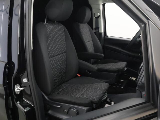 Mercedes-Benz VITO Bestelwagen 114 CDI L2 PRO | Achteruitrijcamera | Climate Control | Trekgewicht 2500 kg | Bumper en stootlijsten carrosseriekleur |