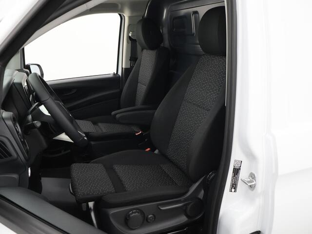 Mercedes-Benz VITO Bestelwagen 116 CDI L2 Pro | Achterdeuren | Trekhaak 2500 KG | Achteruitrijcamera | Dodehoekassistent |