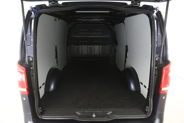 Mercedes-Benz VITO 119 CDI Lang | Aut. | Clima | Adap. Cruise | Camera | Trekh. | Camera | Carplay | Navi | Stoelverw.