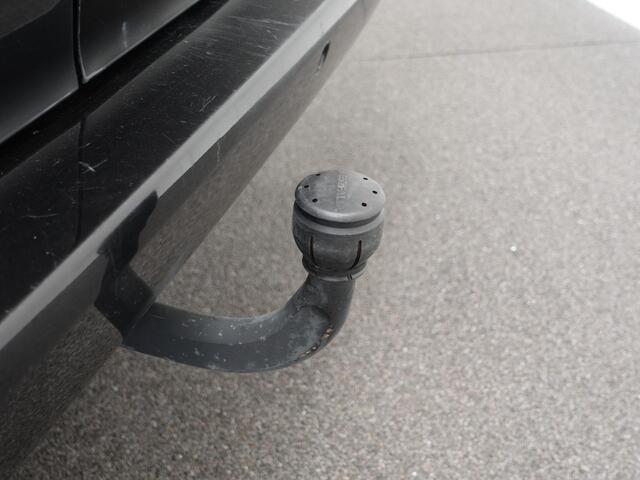 Mercedes-Benz VITO 114 CDI Automaat L2H1 Lang Navigatie Camera Cruise control Trekhaak Airco Euro6