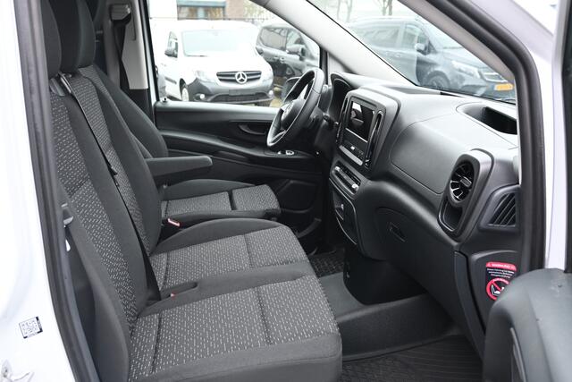 Mercedes-Benz VITO 116 CDI L2 Pro Navigatie en Smartphone integratiepakket, Bumpers in kleur, Etc.