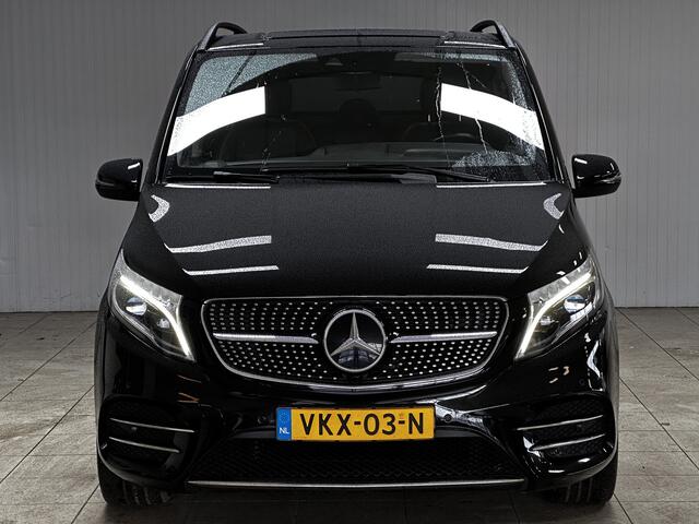 Mercedes-Benz VITO 114 CDI Extra Lang DC AMG Edition/ Trekhaak/ Automaat!/ LED Koplampen/ Camera/ 19''LMV/ LEDER/ Clima/ Navi/ Cruise/ Bluetooth/ Multi.LEDER.Stuur/ Elek.Pakket/ PDC V+A.