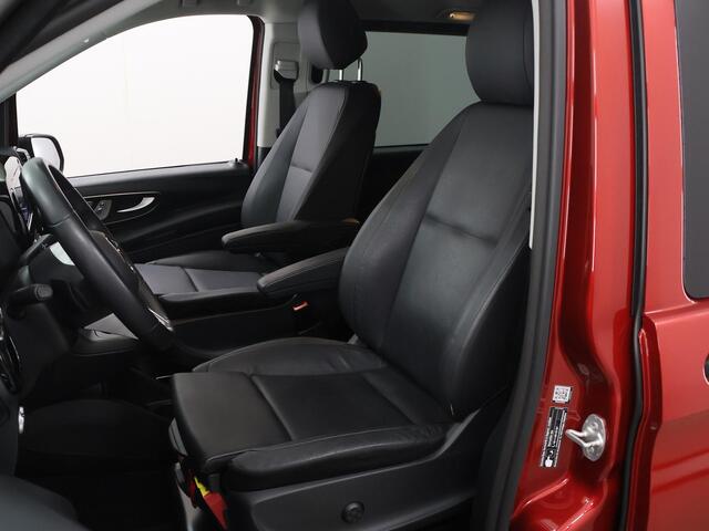 Mercedes-Benz VITO 124 CDI | 239 PK | 4X4 AUT. | L2 | DUBBEL CABINE | ELEKTRISCHE DEUREN | RONDOM CAMERA | KUNST LEDER | STOELVERWARMING | MEMORY SEATS | 2500 KG TREKHAAK | NAVIGATIE | SMARTPHONE INTEGRATIE | SPIEGELPAKKET | BOM VOL | CERTIFIED