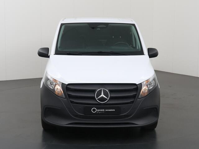 Mercedes-Benz VITO 116 CDI | Aut. | Lang L2 | Pro | Navigatie | Digitale Radio | Achteruitrijcamera | Airco | Cruisecontrol | Dodehoekassistent | Comfort Chauffeursstoel | Bijrijdersbank | 2500kg Trekhaak | Certified |