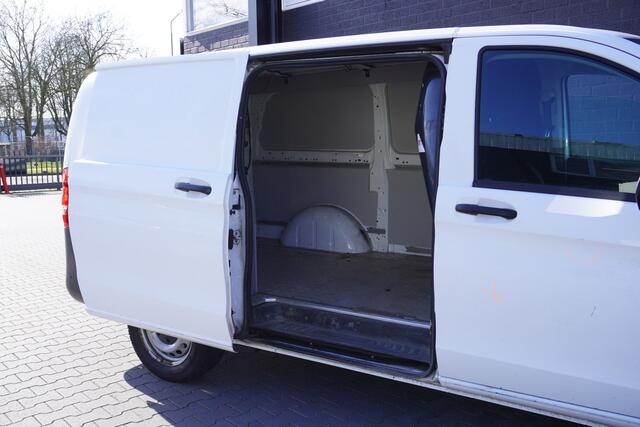 Mercedes-Benz VITO 114 CDI Lang Automaat EURO 6 - A/Climate - Cruise - PDC - ¤ 16.950,-- Excl.