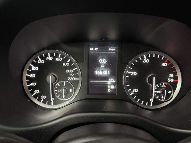 Mercedes-Benz VITO 114CDi Automaat XXL Personenbus | 9-Persoons | Airco | Cruise | Taxigoedkeuring | Prijs Inclusief ¤ 25.289,--