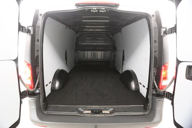 Mercedes-Benz VITO 114 CDI Extra Lang | Aut. | Airco | Adap. Cruise | Camera | Carplay | 3 Zits | Trekhaak | Stoelverw.