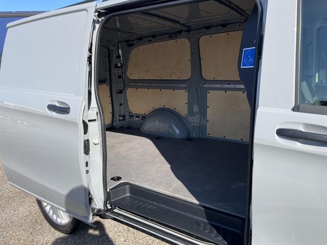 Mercedes-Benz VITO 116 CDI L2 Pro | DISTRONIC+| LEER | LED | TREKHAAK |
