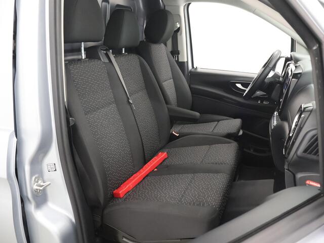 Mercedes-Benz VITO 119 CDI | Aut. | XL L3 | Select | Schuifdeur L+R | LM Velgen | 3-zits | Parkeercamera | Schuifdeur Links + Rechts | Apple Carplay/Android Auto | Alarm | Trekhaak | Stoelverwarming | Certified
