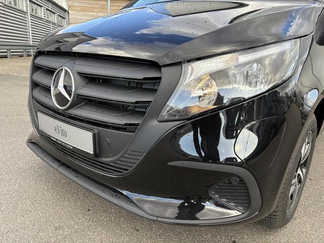 Mercedes-Benz VITO eVito 112 L2 60 kWh Mercedes-Benz eVito eVito 112 L2 66 kWh