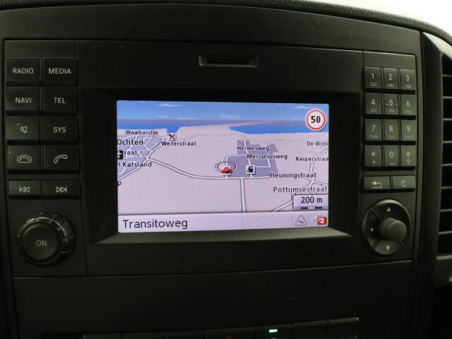 Mercedes-Benz VITO 119 CDI 190 PK AUT. L2H1 + 2 SCHUIFDEUREN | LED | CAMERA | 2500 KG TREKHAAK | 18 INCH LMV