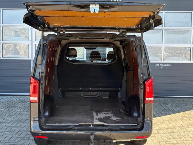 Mercedes-Benz VITO 114 CDI L2 Automaat GB / Navi / Airco / Trekhaak / Led