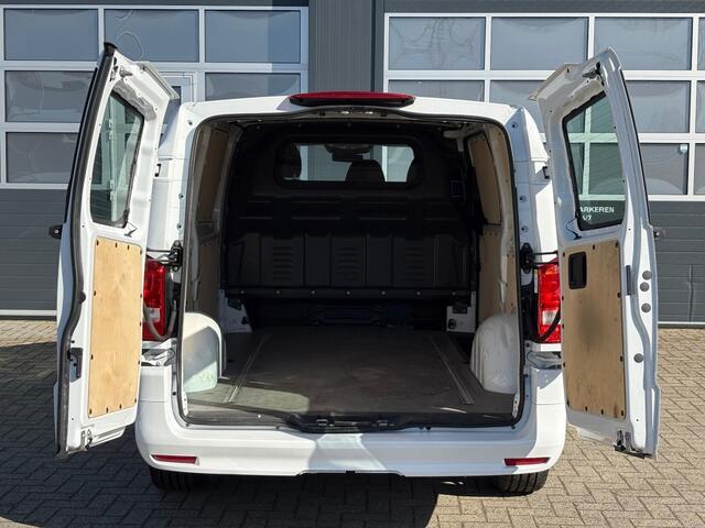Mercedes-Benz VITO 116 CDI RWD WHITE EDITION PRO LANG model 2025 / Navi / Airco / Lane Assist
