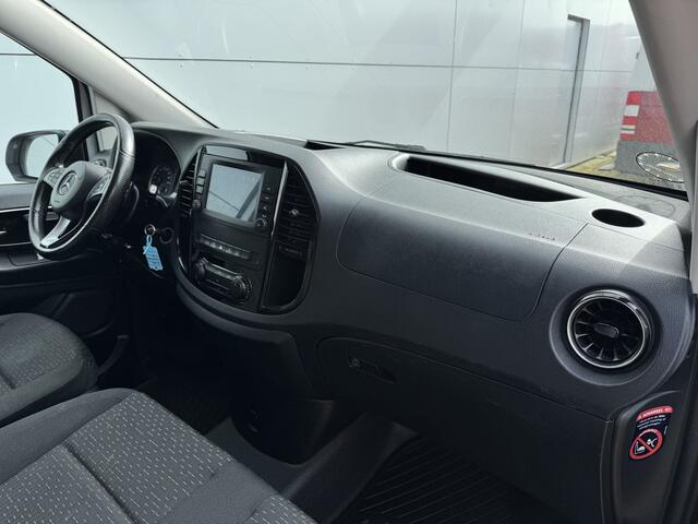 Mercedes-Benz VITO 114 1.9 CDI Automaat L2H1 Climate Control Adaptieve Cruise Side Bars Camera Carplay Trekhaak Stoelverwarming