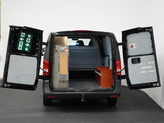 Mercedes-Benz VITO 111 CDI Functional Lang L2 Trekhaak Airco Navigatie Cruise control Parkeersensoren