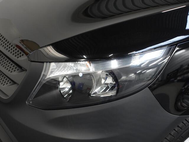 Mercedes-Benz VITO 111 CDI Functional Lang L2 Trekhaak Airco Navigatie Cruise control Parkeersensoren