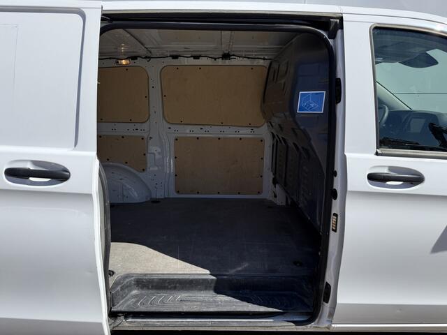 Mercedes-Benz VITO 114 1.9 CDI Automaat L2H1 Climate Control Cruise Contol Camera Carplay