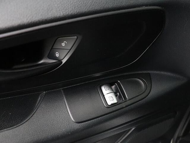 Mercedes-Benz VITO 114BlueTEC 7G-Tronic Automaat Personenbus | 9-Persoons | Extra Lang | Airco | Cruise | 2-2-2-3 Stoelopstelling