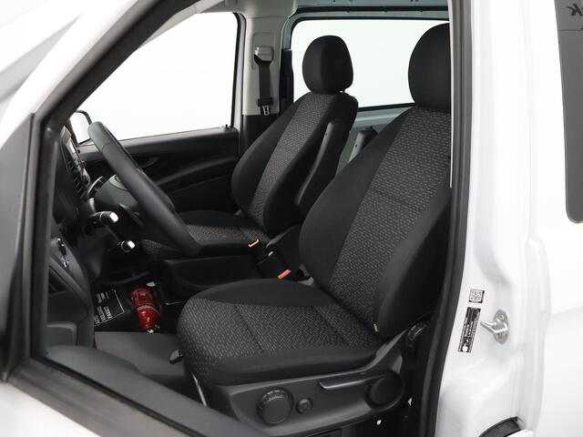 Mercedes-Benz VITO 116 CDI Extra Lang | Dubbel Cabine ¤57.995,- | Sidebars | LED | Trekhaak |