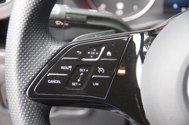 Mercedes-Benz VITO 116 CDI L2 3-ZITS, AUT. LED, COMFORT STOEL, MBUX, NAVI, CAMERA, CRUISE, CLIMA, PARKEERSENSOREN