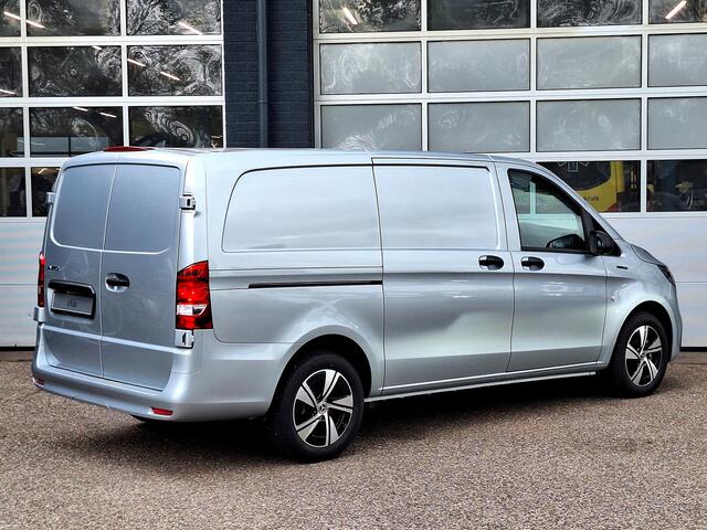 Mercedes-Benz VITO eVito 112 L2 60 kWh | Achteruitrijcamera | Dodehoekassistentie | Stoelverwarming Bestuurdersstoel | Tweezits Bijrijdersbank | Spoorassistent