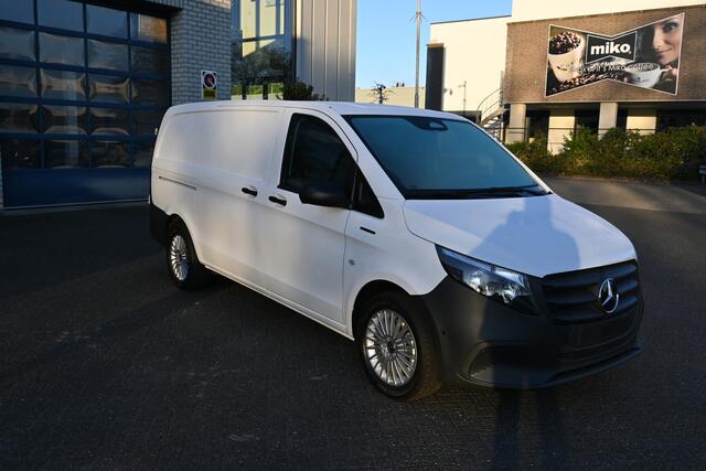Mercedes-Benz VITO eVito 112 L2 60 kWh Snellader, Smartphone integratiepakket, Leder stuur, Winter pakket, Etc.