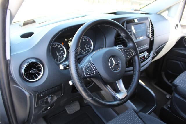 Mercedes-Benz VITO 114 CDI 136Pk Lang L2 DC 5 Persoons Automaat | Full-LED | Trekhaak