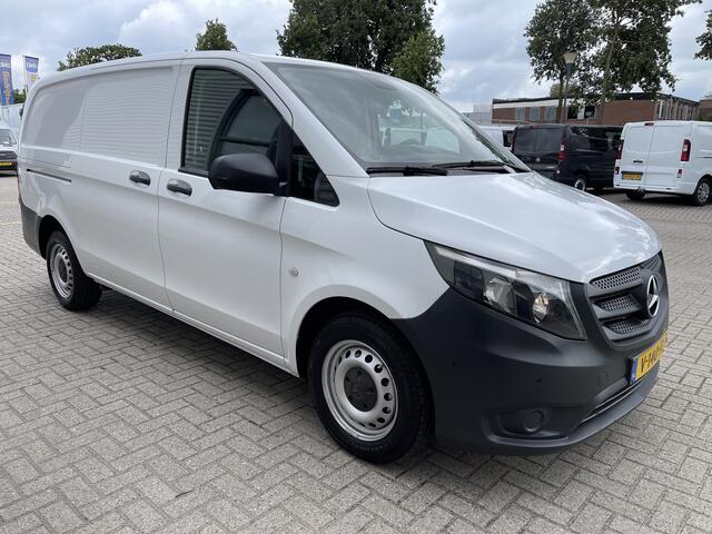 Mercedes-Benz VITO 109 CDI Lang L2H1 / rijklaar ¤ 14.950 ex btw / lease vanaf ¤ 329 / cruise / trekhaak / airco / navigatie / achteruit rijcamera / achterdeuren / euro 6 diesel !