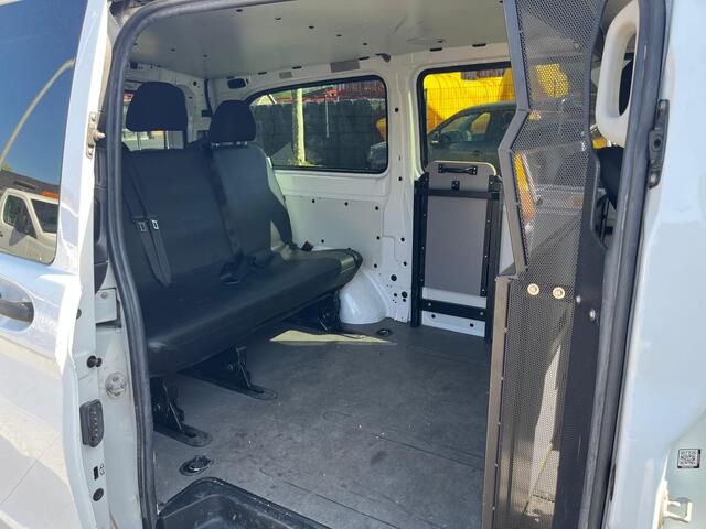 Mercedes-Benz VITO Tourer 116 CDI 120KW AUT. Lang PERSONENBUS PKW BRIEF 8P KLIMA