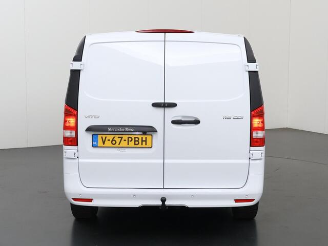 Mercedes-Benz VITO 116 CDI | L2 | SELECT | AUT. | MULTI-BEAM LED LAMPEN | AIRCO | CRUISE | CAMERA | STOELVERWARMING | KUNSTLEDEREN BEKLEDING | BETIMMERDE LAADRUIMTE | 17" LICHTMETALEN WIELEN | CARPLAY | ANDROID AUTO | CERTIFIED