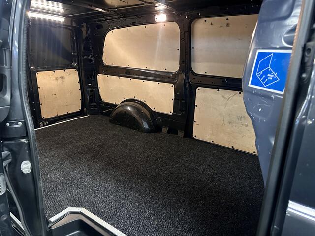 Mercedes-Benz VITO 119 CDI Extra Lang | Cruise Control | Achteruitrijcamera | Parkeersensoren | Apple Carplay | Android Auto | Stoelverwarming | LED