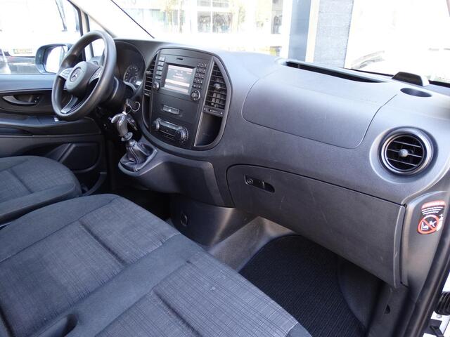 Mercedes-Benz VITO 111 CDI | FWD | Trekhaak 2000 kg | Parkeersensoren voor & achter