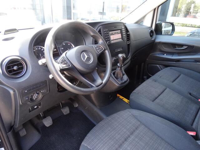 Mercedes-Benz VITO 111 CDI | FWD | Trekhaak 2000 kg | Parkeersensoren voor & achter