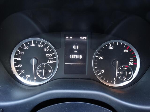 Mercedes-Benz VITO 111 CDI | FWD | Trekhaak 2000 kg | Parkeersensoren voor & achter