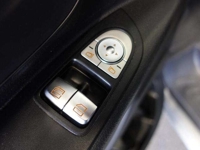 Mercedes-Benz VITO 114 CDI Automaat Lang Navigatie Apple Carplay/Android Auto Climate Control Trekhaak