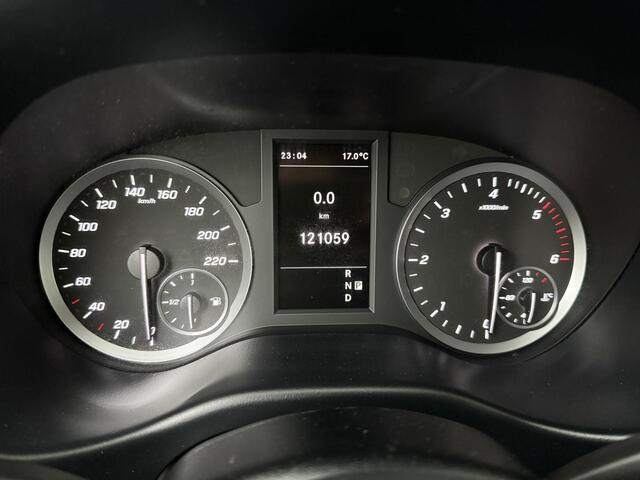 Mercedes-Benz VITO 116CDI Automaat Lang Achterdeuren | Navigatie | Camera | Gatelocks | Airco | Cruise | 3-Zits