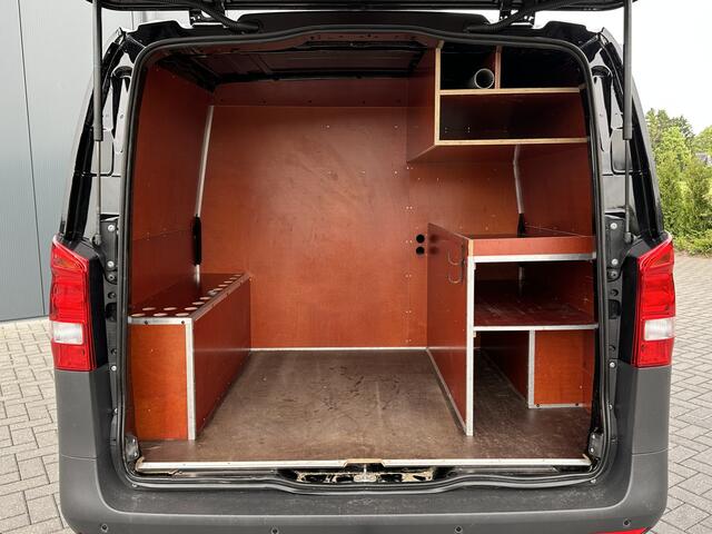 Mercedes-Benz VITO 114 CDI 136 PK E6 AUTOMAAT / L2H1 / 1e EIG. / TREKHAAK / CAMERA / 2x SCHUIFDEUR / CRUISE / AIRCO