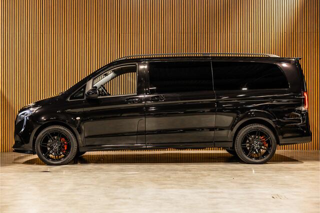Mercedes-Benz VITO 119 CDI 4-MATIC DC L3 XL | AMG | L+R Schuifdeur | Dubbel cabine | 5-Zitter | Navigatie | CarPlay | Camera | Lederen bekleding | Stoelverwarming | 2500 kg trekgewicht | Trekhaak | Multibeam Led | PDC V+A
