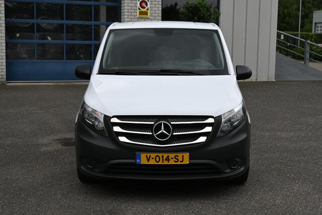 Mercedes-Benz VITO 111 CDI L2 MARGE Airco, Camera, Trekhaak