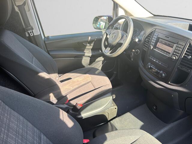 Mercedes-Benz VITO 114 CDI Lang Ambition Aut- 3 Pers, Navi, Clima, Camera, Cruise, Dynamic Select, Grijs Kenteken