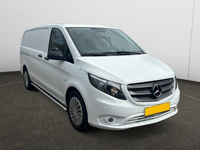 Mercedes-Benz VITO 116 CDI Lang Avantgarde Aut- 2x Schuifdeur, Navi, Lane Assist, Sidebars, Trekhaak, Grijs kenteken