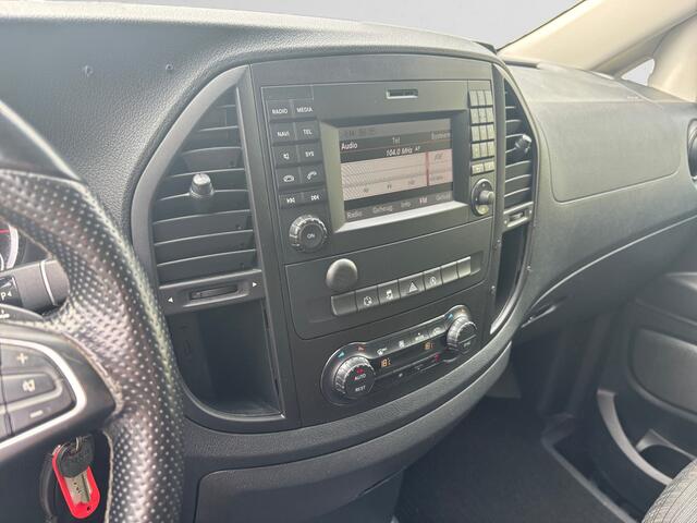 Mercedes-Benz VITO 116 CDI Lang Avantgarde Aut- 2x Schuifdeur, Navi, Lane Assist, Sidebars, Trekhaak, Grijs kenteken