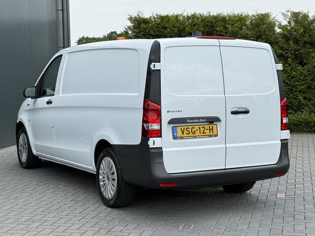 Mercedes-Benz VITO eVito 66 kWh / FULL ELECTRIC / L2H1 / AUTOMAAT / BOTT INRICHTING / 1e EIG. / CAMERA / 3-ZITS / CRUISE